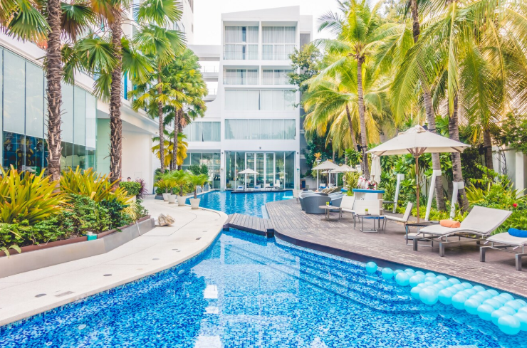 Luxury Living Redefined: Villas for Sale in Palm Jumeirah
